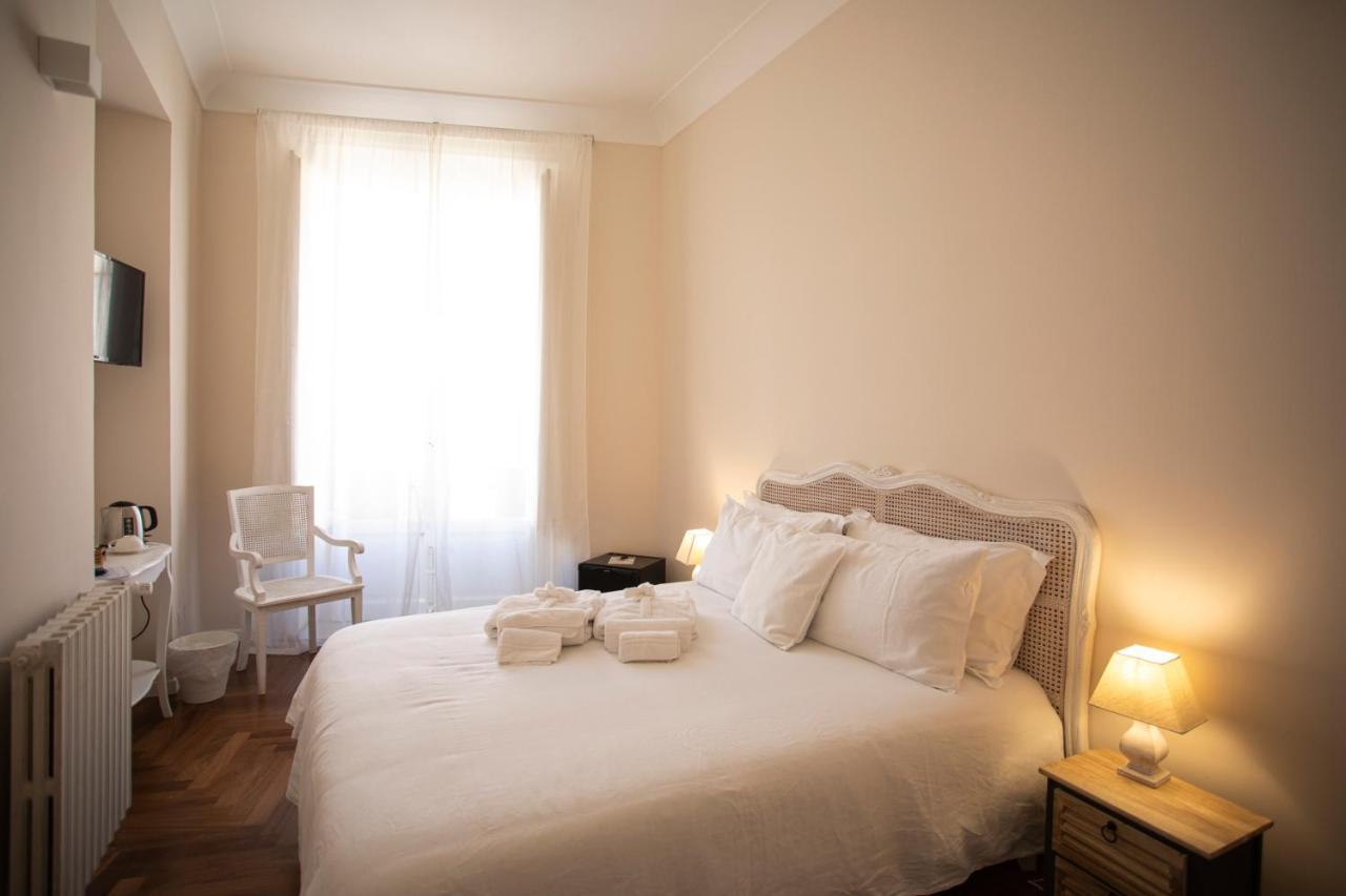Dimora Sinibaldi Bed and breakfast 2*